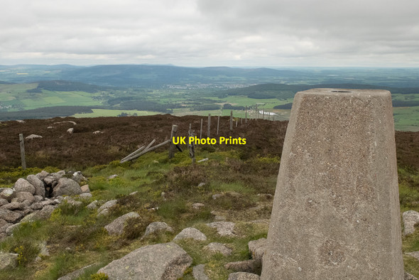 Photo 6"x4" Looking north from Kerloch Kerloch c2014