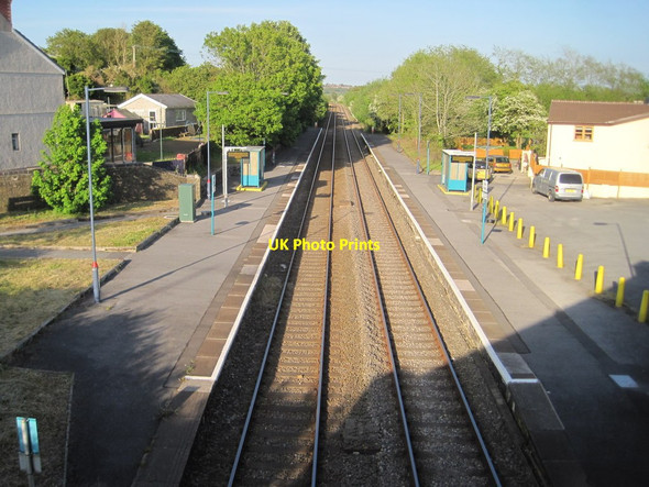 Photo 6"x4" Bynea railway station, Carmarthenshire Bynea c2014 P1
