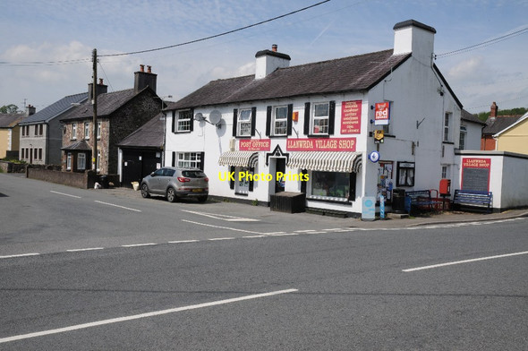 Photo 6"x4" Llanwrda Village Shop Llanwrda c2014