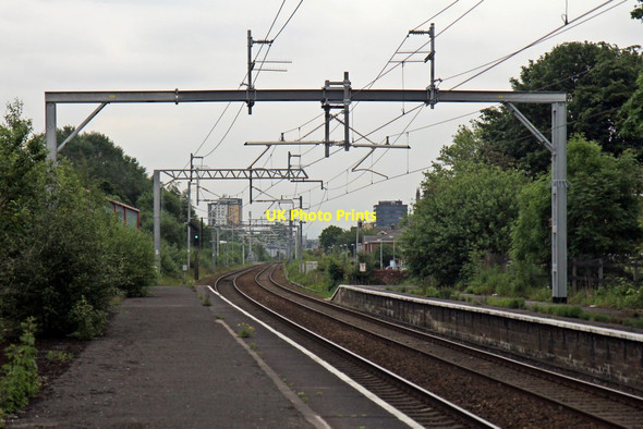 Photo 6"x4" Disused platforms, new catenary, Patricroft railway station Eccles\/SJ7798 c2014