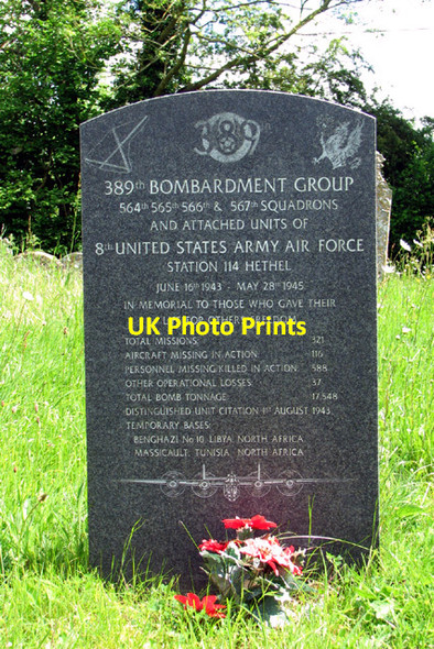 Photo 6"x4" 389th Bombardment Group memorial at Hethel church Hethel c2014
