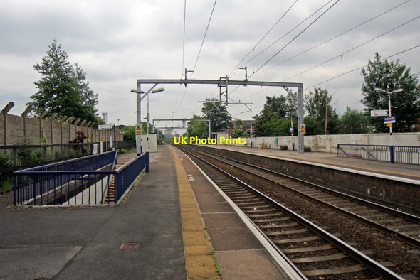Photo 6"x4" Looking east, Patricroft railway station Eccles\/SJ7798 c2014