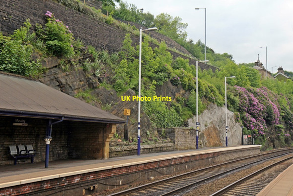 Photo 6"x4" Platform and wall, Mossley railway station Mossley\/SD9701 c2014