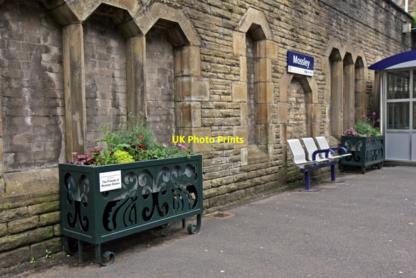 Photo 6"x4" Platform furniture, Mossley railway station Mossley\/SD9701 c2014