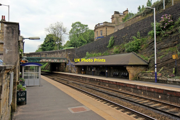Photo 6"x4" Platforms, Mossley railway station Mossley\/SD9701 c2014