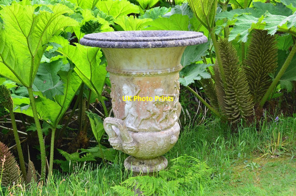 Photo 6"x4" An urn in the Wee Garden, Mount Stuart Kerrycroy c2014