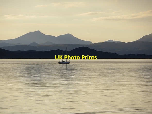 Photo 6"x4" View towards Mull Sr\u00f2n Mhadadh c2014