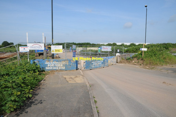 Photo 6"x4" Entrance to a construction site Pinvin c2014