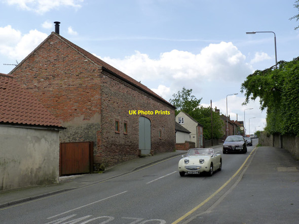 Photo 6"x4" Carne, Main Street Brick-kiln End c2014