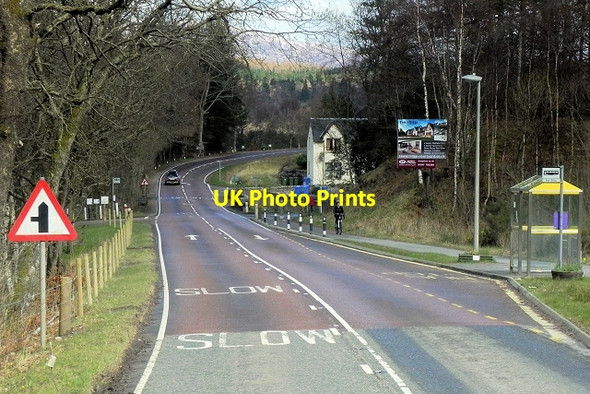 Photo 6"x4" Torlundy, Bus Stop on the A82 Torlundy c2014