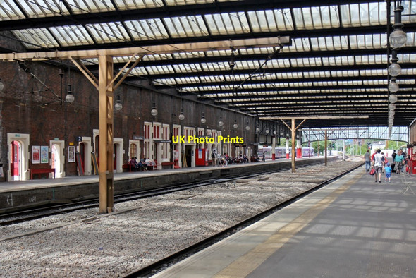 Photo 6"x4" Underneath the canopy, Stoke-on-Trent railway station Stoke-on-Trent c2014