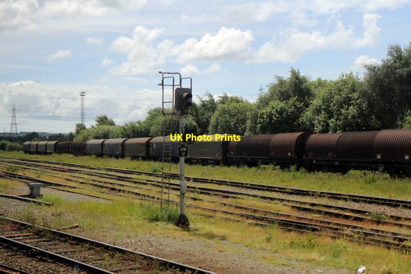 Photo 6"x4" Signal DM12, Dee Marsh railway yard Connah's Quay c2014