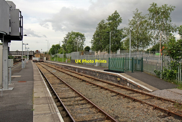 Photo 6"x4" Stabling sidings, Wrexham General railway station Wrexham\/Wrecsam c2014