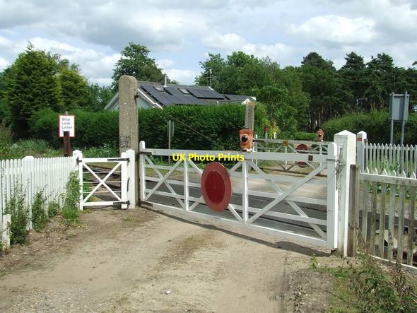Photo 6"x4" Level Crossing Gates Gromford c2014