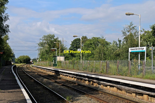 Photo 6"x4" Platform 2, Hawarden Bridge railway station Connah's Quay c2014