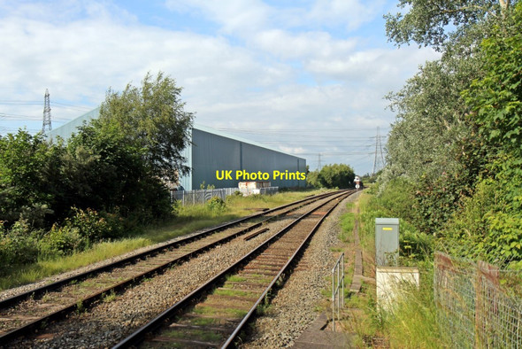 Photo 6"x4" Along the tracks, Hawarden Bridge railway station Connah's Quay c2014