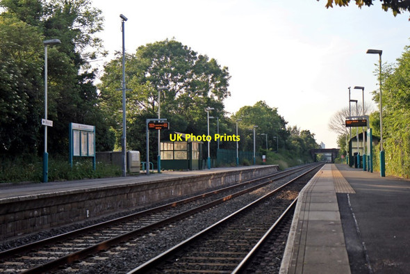 Photo 6"x4" Looking north, Hope railway station Hope\/Yr H\u00f4b c2014