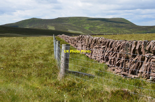 Photo 6"x4" East Cairn Hill from Kitchen Moss Kitchen Moss c2014