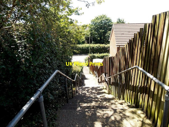 Photo 6"x4" Steps down to Bethlehem View, Llanharan Bryncae c2014