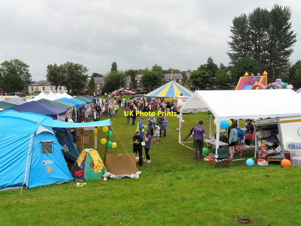 Photo 6"x4" Gee Cross Fete 2014 Hyde\/SJ9494 c2014