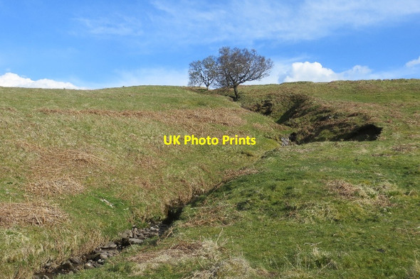 Photo 6"x4" Burn, Glen Artney Cultybraggan c2015
