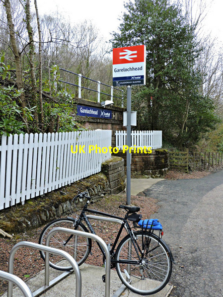 Photo 6"x4" Garelochhead from the railway station Garelochhead c2015