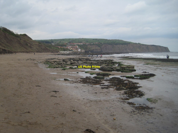 Photo 6"x4" Yorkshire Coast - The beach south of Robin Hood's Bay Fylingthorpe c2015