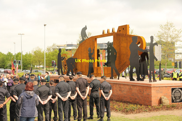 Photo 6"x4" Lincoln Tank Memorial unveiling ceremony Lincoln c2015 P1