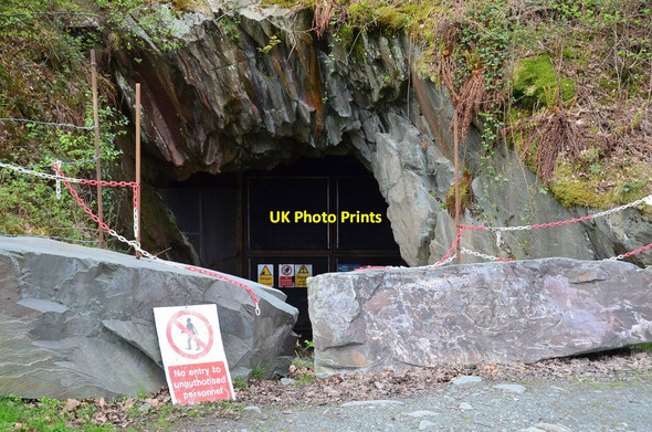 Photo 6"x4" Quarry tunnel, Elterwater Elterwater c2015