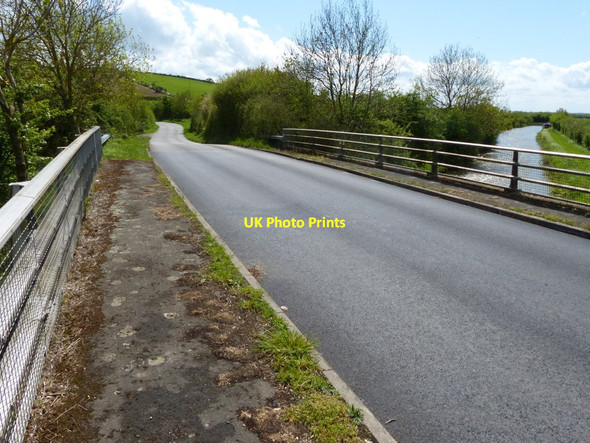 Photo 6"x4" Onley Lane crossing the Oxford Canal Barby c2015