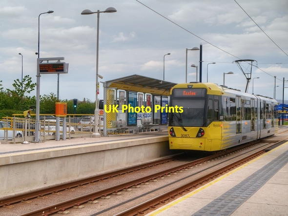 Photo 6"x4" Tram at Ashton West Metrolink Stop Ashton-Under-Lyne c2015