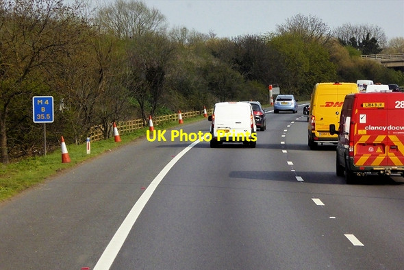 Photo 6"x4" Eastbound M4 at DLS M4 B35.5 Slough\/SU9979 c2015