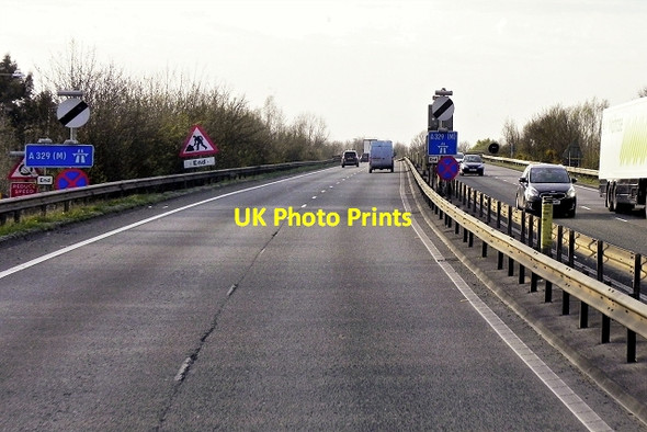 Photo 6"x4" A329M near Bracknell Amen Corner\/SU8468 c2015