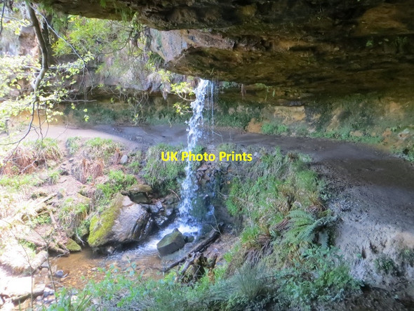 Photo 6"x4" Waterfall, Maspie Den Falkland c2015