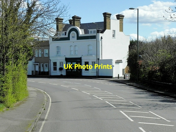 Photo 6"x4" The Old George, Sunbury-on-Thames Sunbury c2015