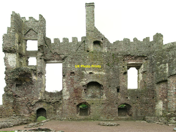 Photo 6"x4" The south wall of Laugharne Castle Laugharne c2015