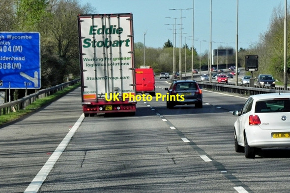 Photo 6"x4" Westbound M4 near Bray Bray\/SU9079 c2015