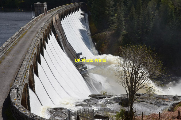 Photo 6"x4" Overflow at Laggan Dam Fersit c2015