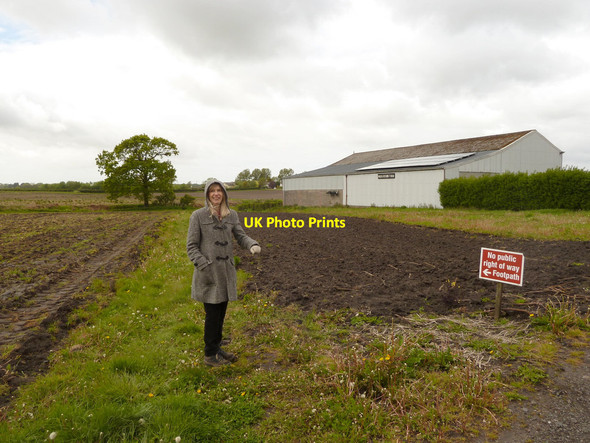 Photo 6"x4" Footpath between Watkinson's Farm and Bullens Wood, Lathom Lathom c2015