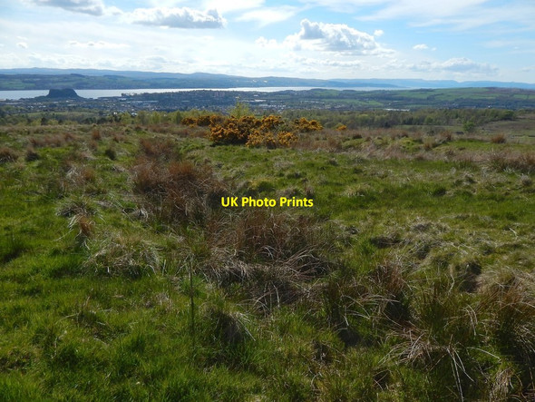 Photo 6"x4" Ancient track Dumbarton c2015