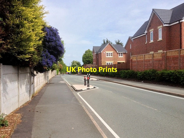 Photo 6"x4" Traffic Calming on Two Butt Lane Prescot c2015