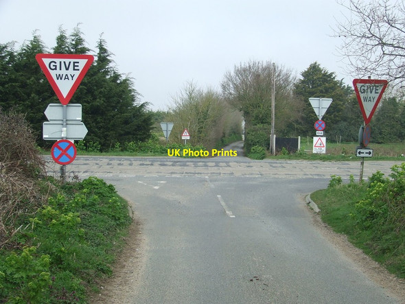 Photo 6"x4" Road Junction Thorington c2015