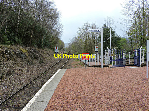 Photo 6"x4" Garelochhead railway station Garelochhead c2015