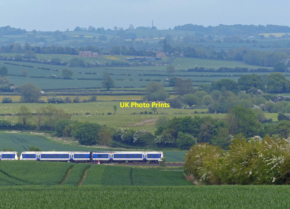 Photo 6"x4" View east across the Cherwell valley Little Bourton c2015