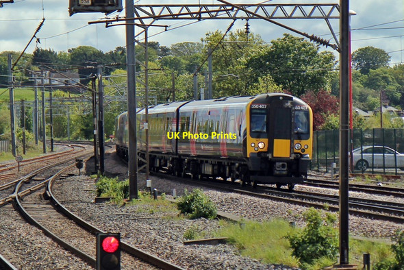 Photo 6"x4" First TransPennine Express Class 350, 350407, Lancaster railway station Lancaster c2015