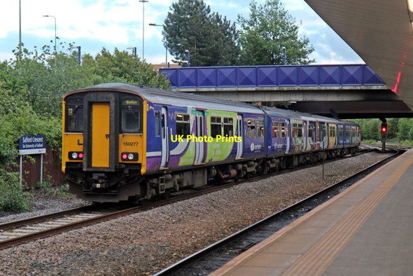 Photo 6"x4" Northern Rail Class 150, 150277, Salford Crescent railway station Salford\/SJ8098 c2015
