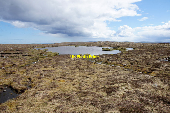 Photo 6"x4" Small lochan on the SW slopes of Sobul Uyeasound c2015