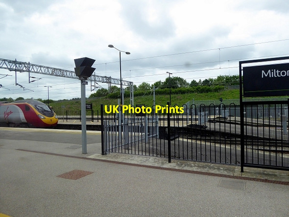 Photo 6"x4" Milton Keynes Station Milton Keynes c2015