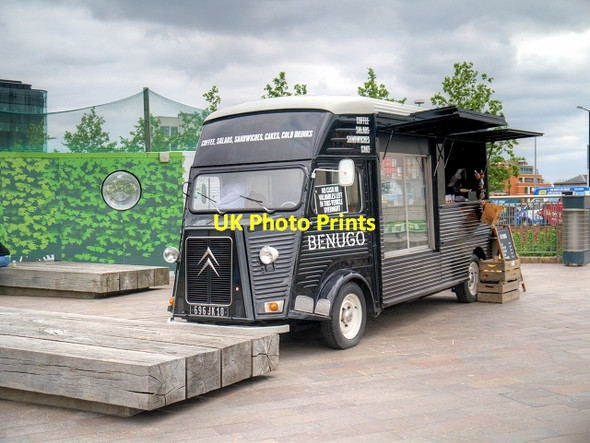 Photo 6"x4" Mobile Snack Bar at Granary Square London c2015