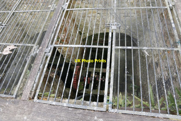 Photo 6"x4" Water Pump under the grating Cufaude c2015